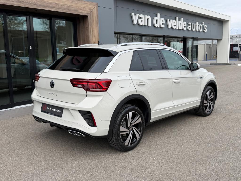 Volkswagen T-roc 1.5 tsi 150pk dsg r-line | trekhaak | camera | keyless | e