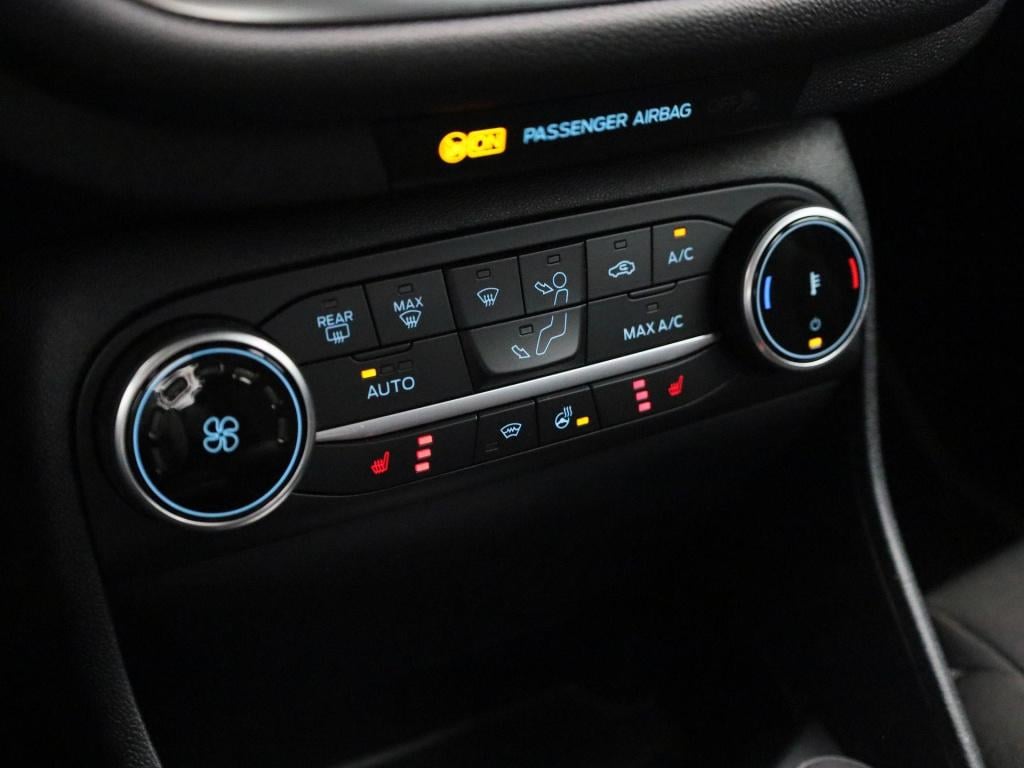 Ford Fiesta 1.0 ecoboost hybrid titanium | cruise control | climate control