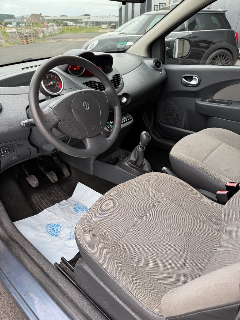 Renault Twingo 1.2 - collection - bluetooth