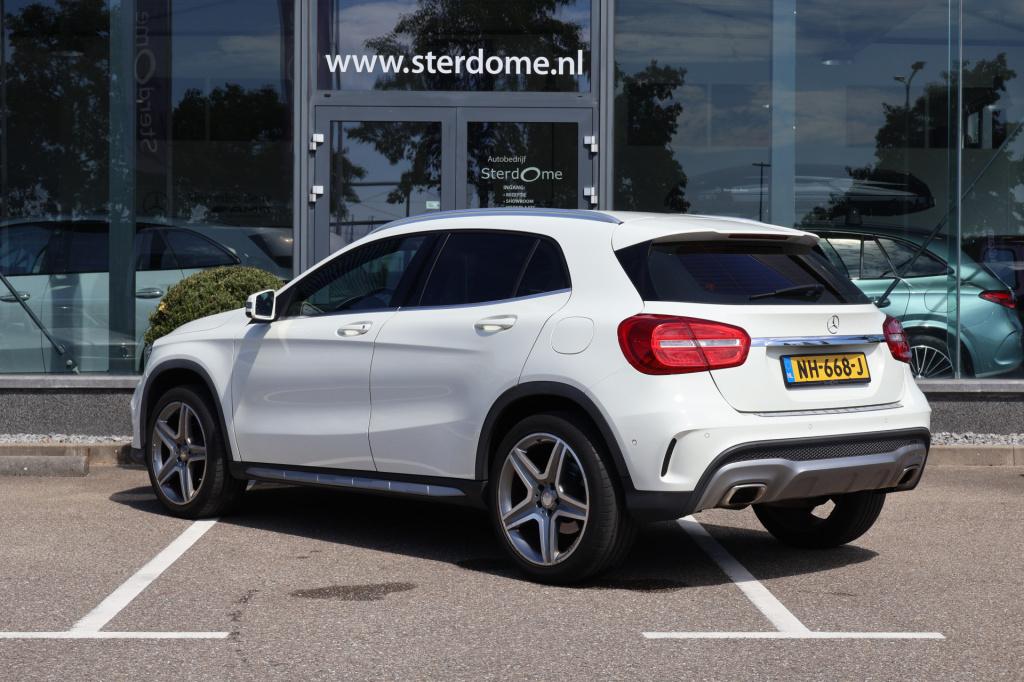 Mercedes-Benz Gla-klasse 200 ambition amg 157 pk i automaat i stoelverwarmi
