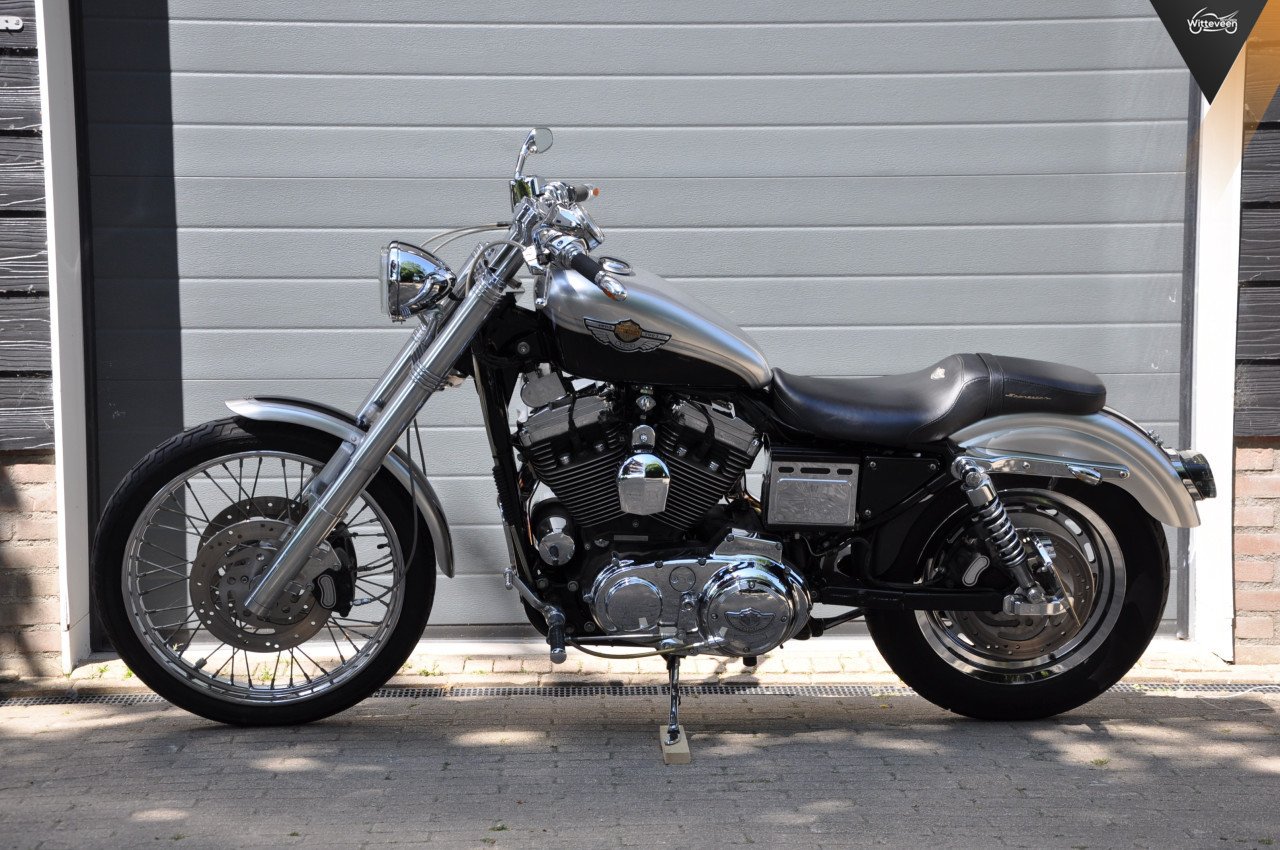 Harley-Davidson XL1200C Sportster Custom VERKOCHT