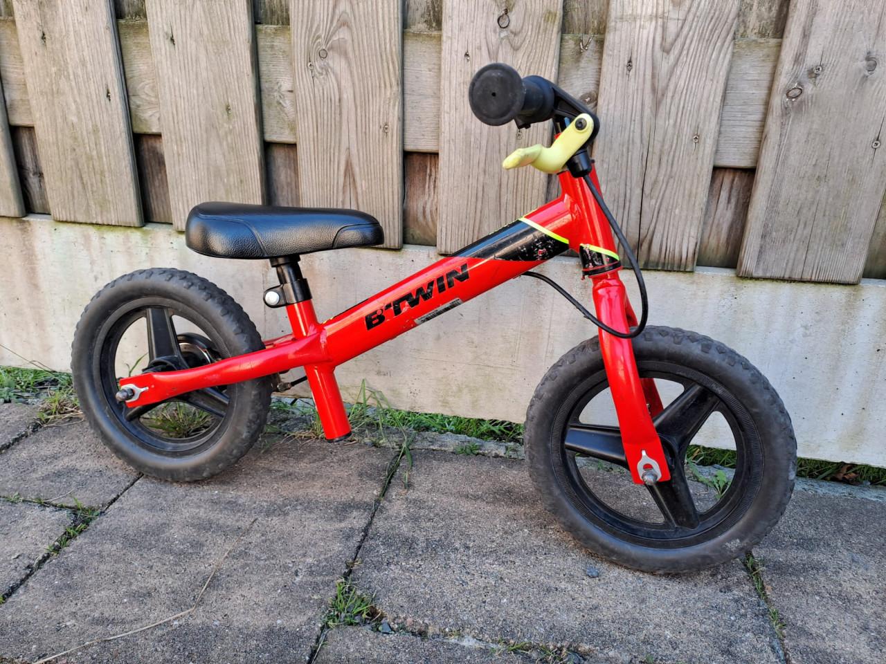 Loopfiets met handrem