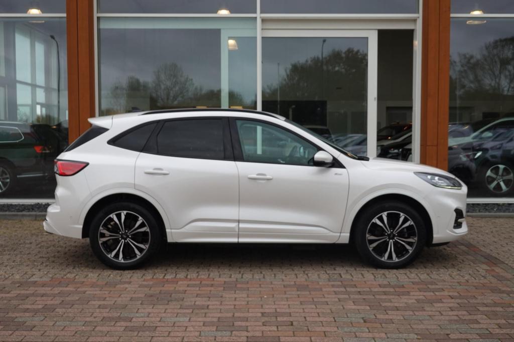 Ford Kuga 2.5 phev st-line x