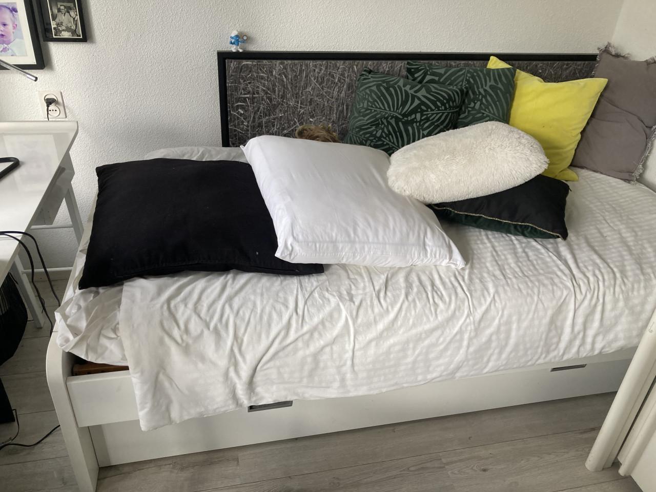 Een / twee persoon bed uitschuifbaar