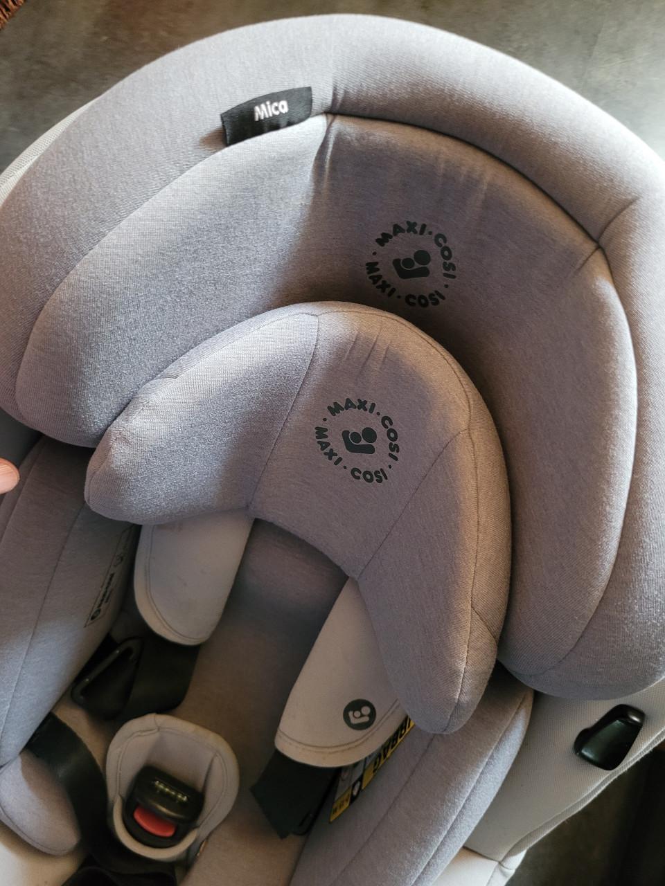 2x autostoel Maxi Cosi Mica / Maxi Cosi
