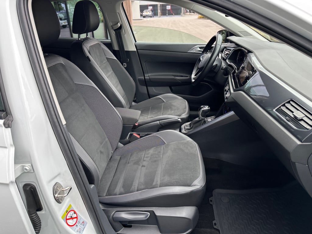 Volkswagen Polo 1.0 tsi dsg style | led | alcantara | keyless | camera | ri