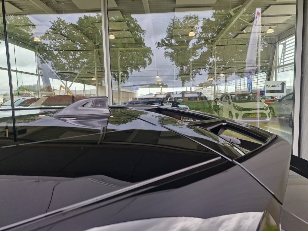 Toyota C-hr 2.0 hybrid launch edition
