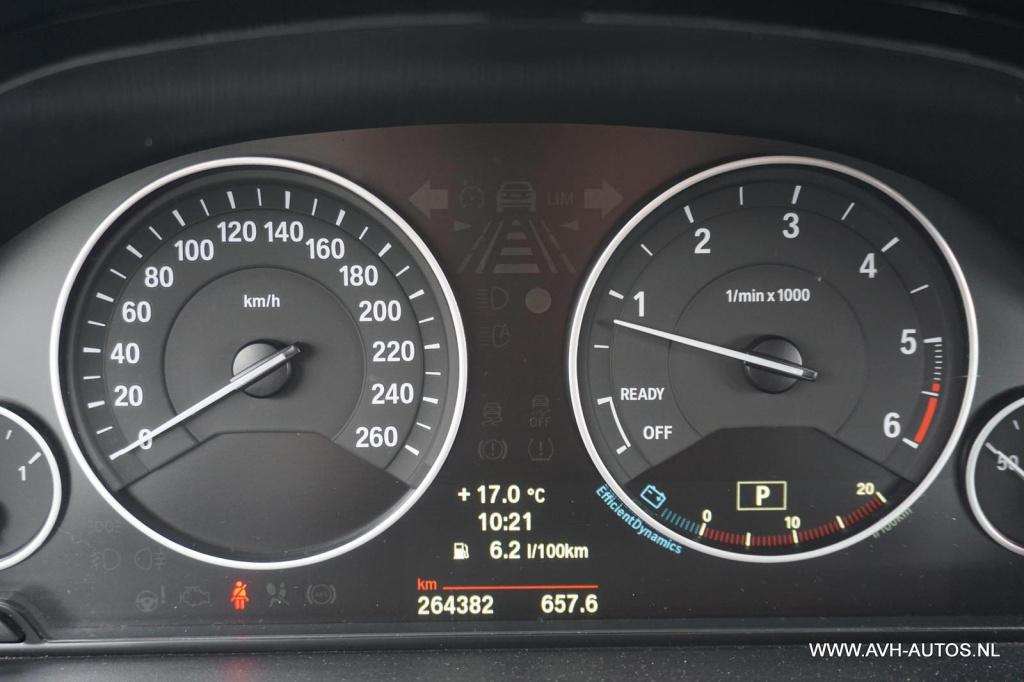 BMW 3-serie touring 318d executive