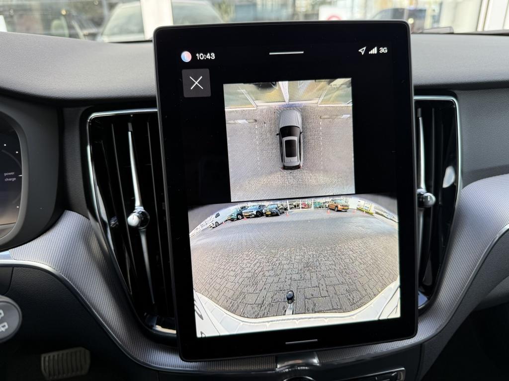 Volvo XC60 t6 398pk recharge dark black edition| panodak| luchtvering| trek