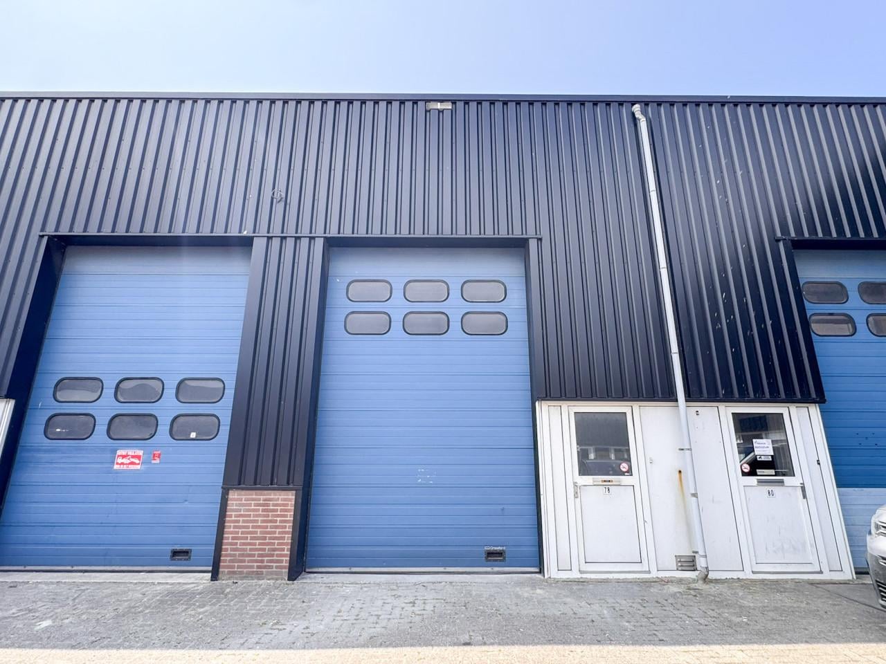 TE HUUR | Bedrijfsruimtes met kantoor in Goes