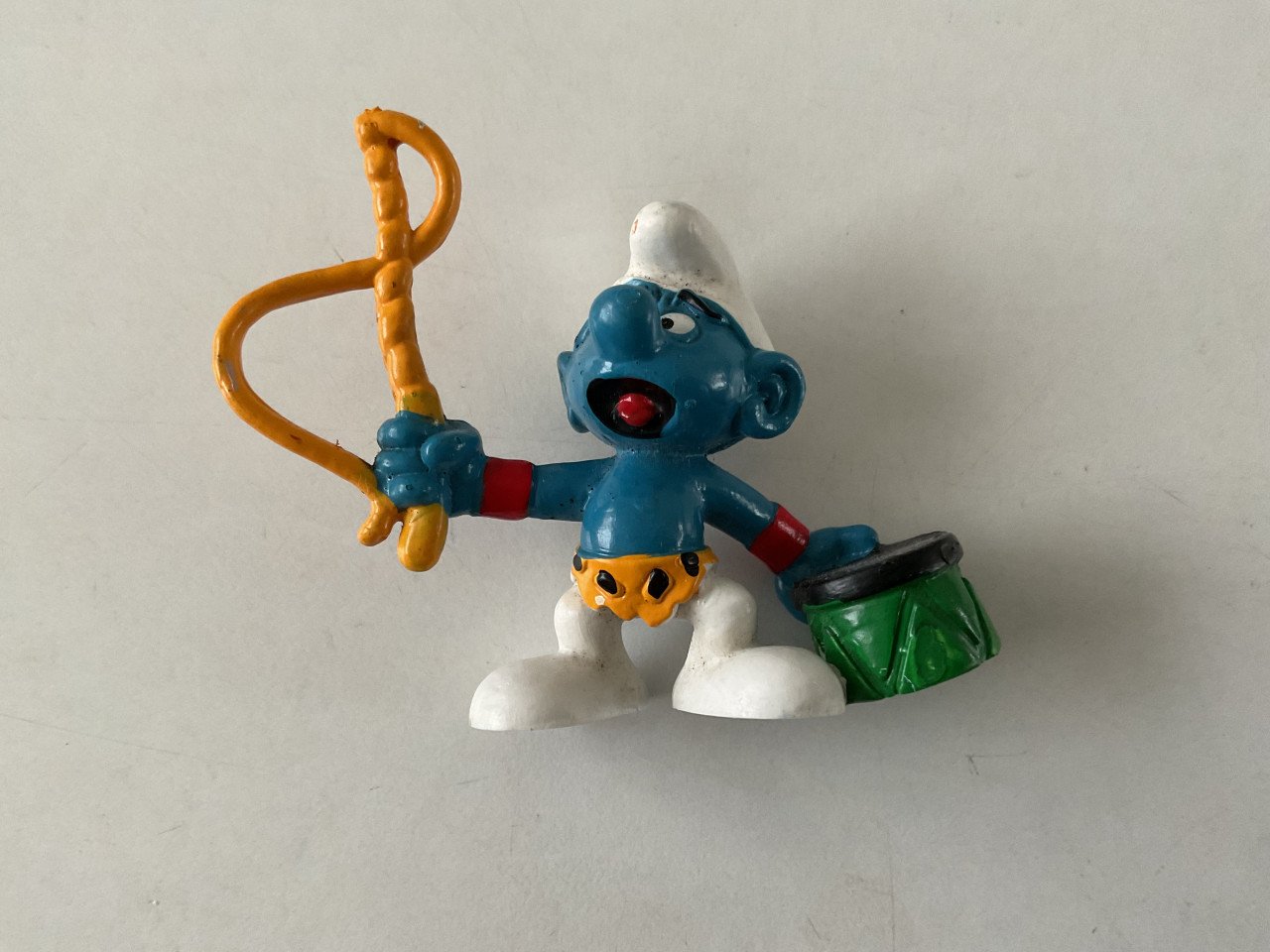 Heel veel verschillende Smurfen.  Materiaal: rubber.  Hoogte: +/- 5 cm.