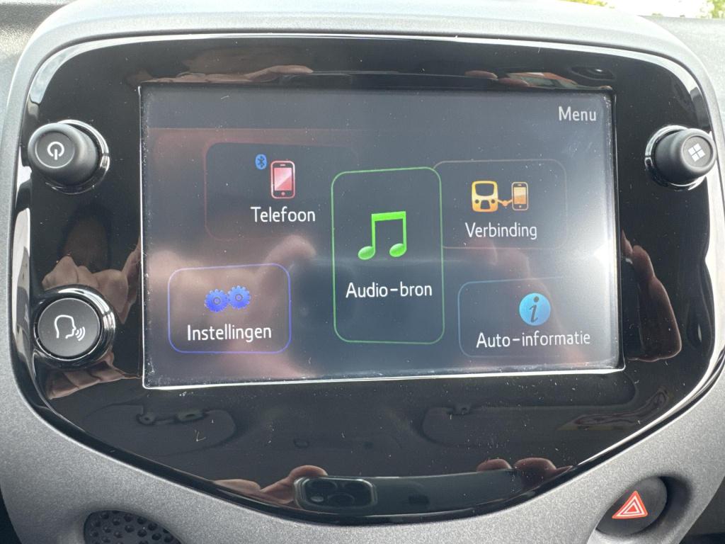Toyota Aygo 1.0 vvt-i x-play carplay/cruise/camera