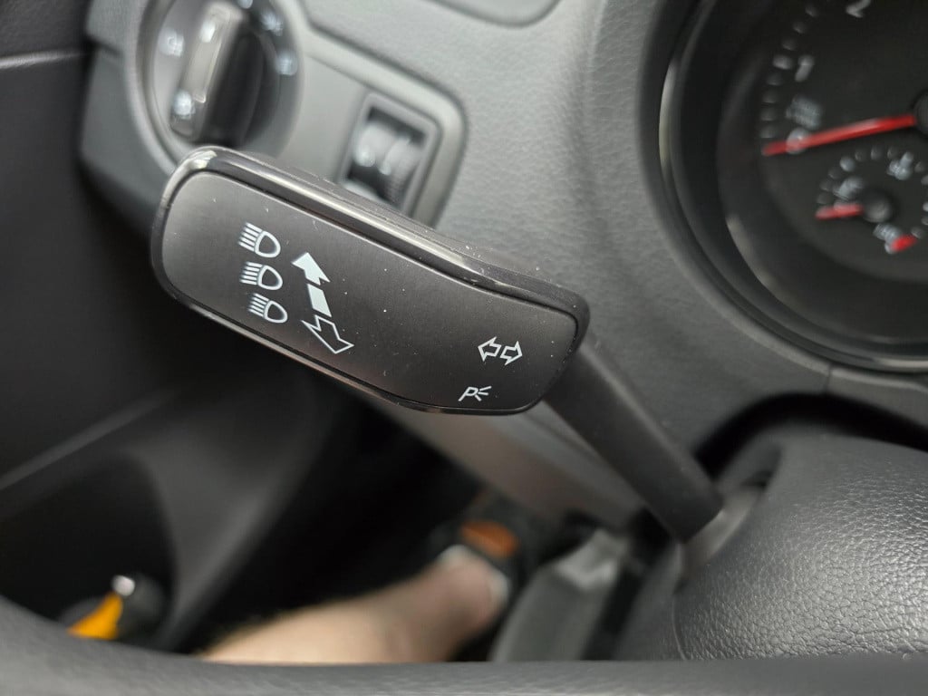 Volkswagen Polo occasion 1.2 tsi highline automaat in black edition | sport