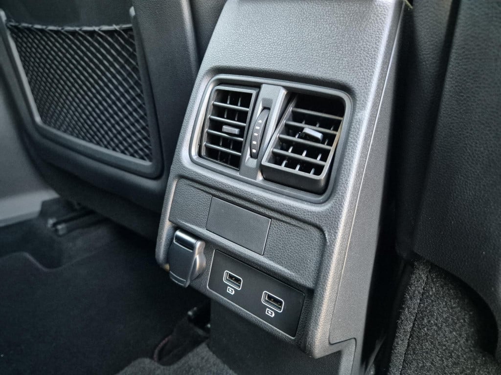 Renault Arkana 1.6 e-tech hybrid 145 r.s. line glazen panoramadak, adaptive
