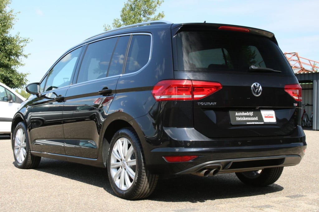 Volkswagen Touran 1.4 tsi highline 7p