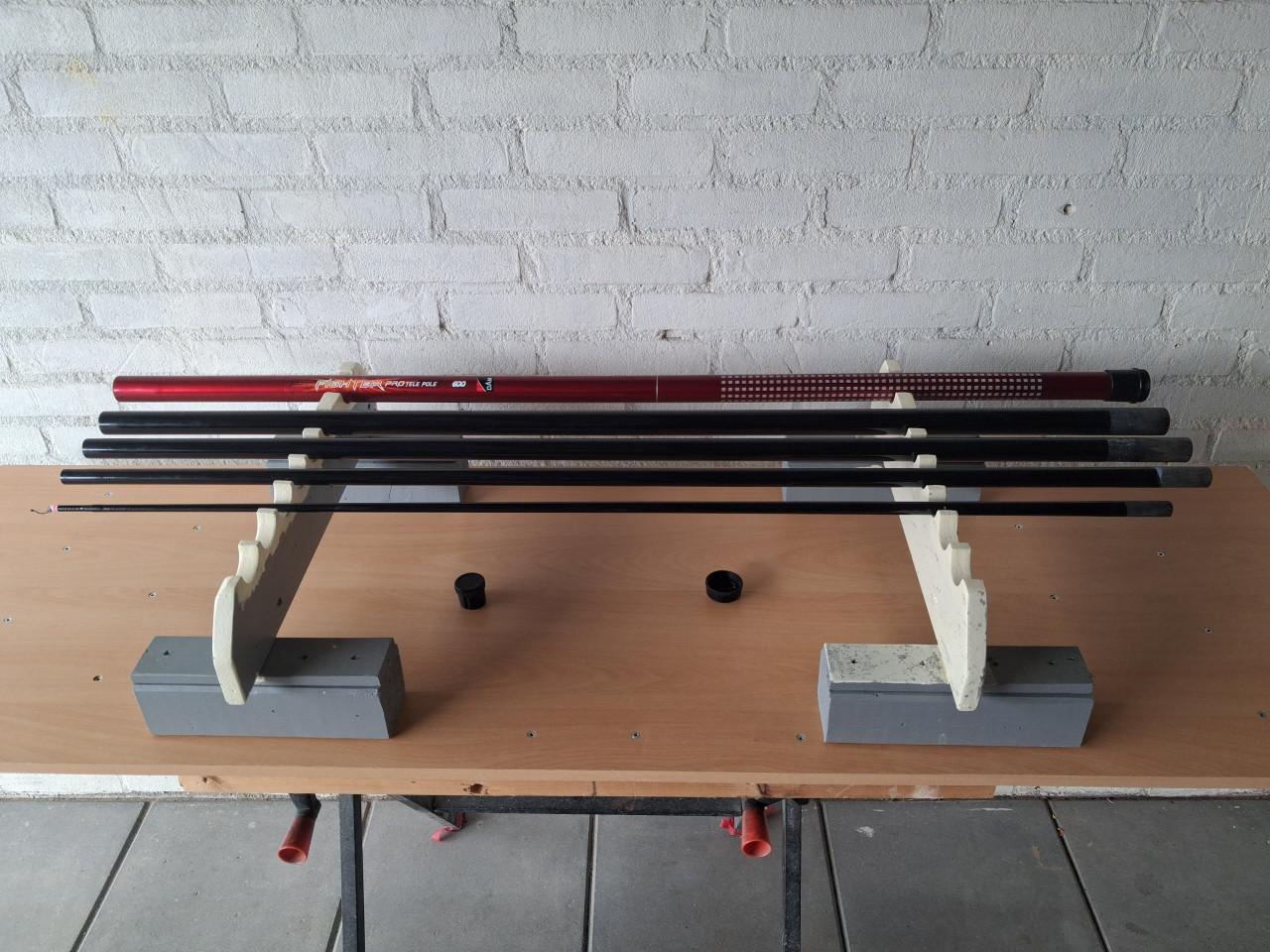 DAM Fighter Pro vastehengel.