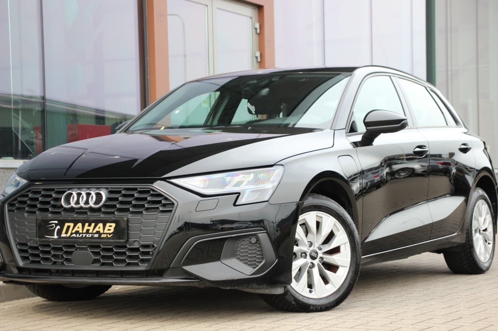 Audi A3 sportback 40 tfsi e edition | led | cruise control