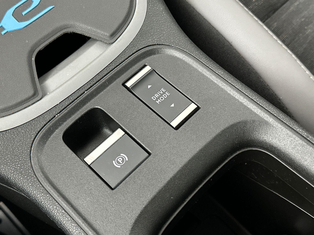 Jeep Avenger longitude 54 kwh | parkeersensoren | apple carplay/android aut