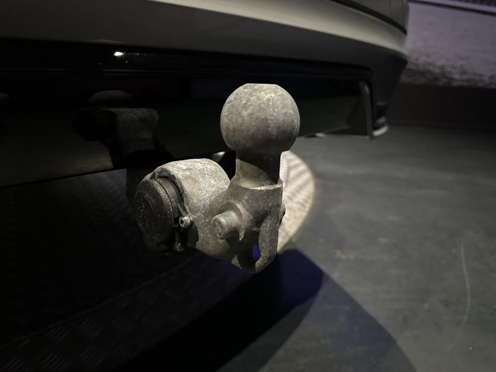 Volvo XC60 2.0 t8 plug-in hybrid awd plus black edition *nieuw model*