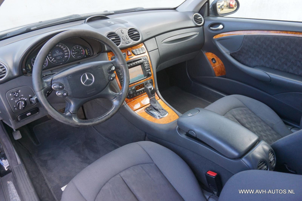 Mercedes-Benz Clk-klasse coupé 200 k. elegance automaat