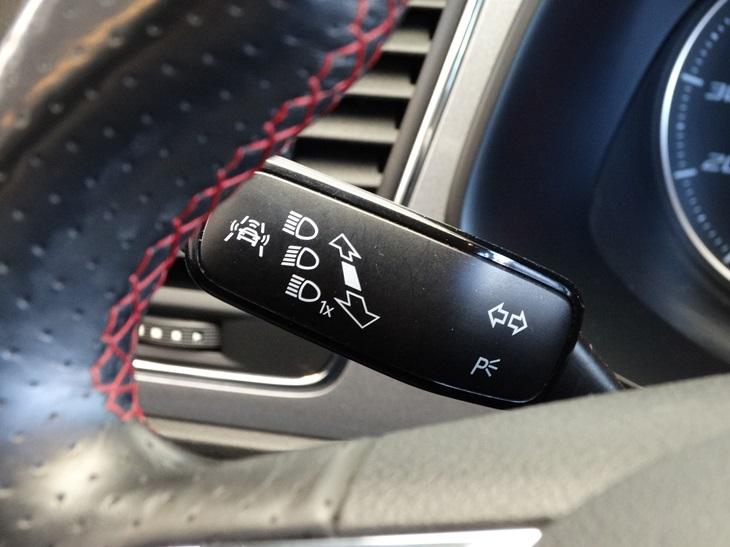 Seat Leon 1.4 ecotsi 150pk connected