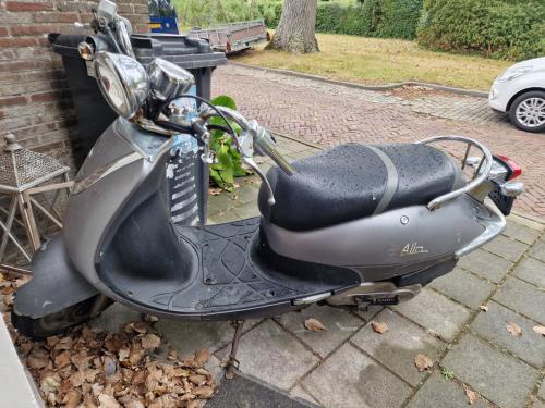 Scooter te koop
