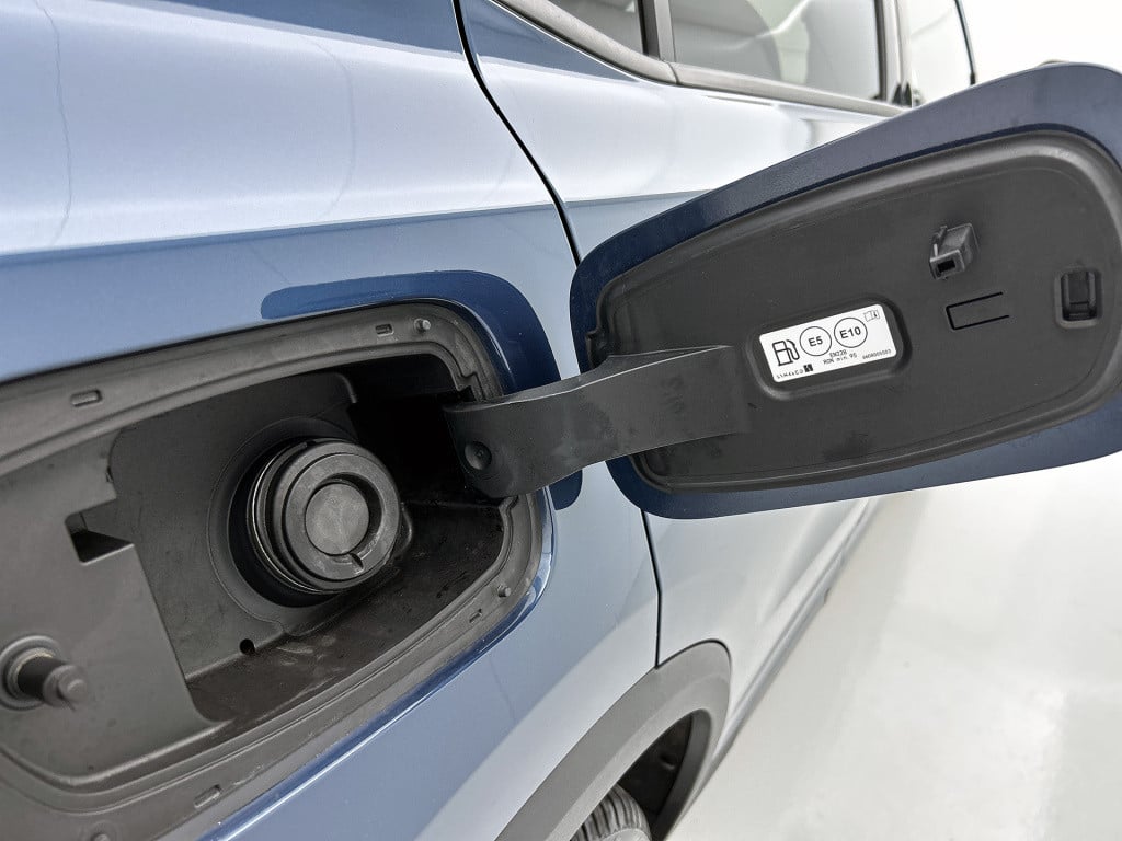 Lynk & Co 01 1.5 phev | panoramadak