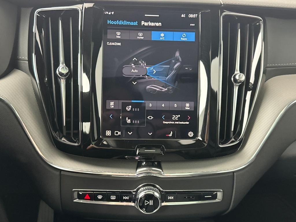 Volvo XC60 t6 398pk recharge black edition ultra| pano| 360camera| adap.cru