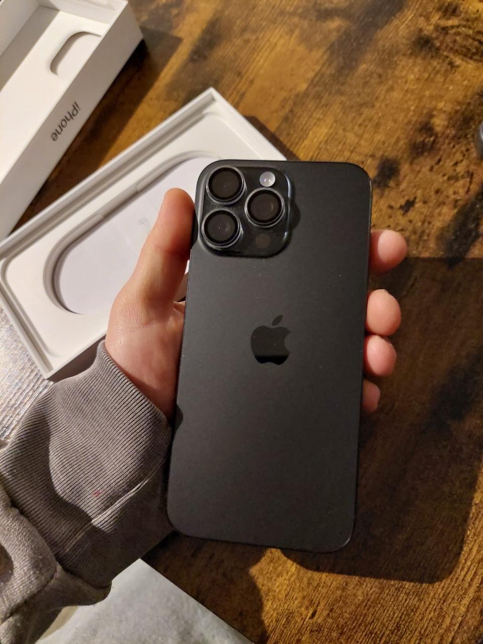 Iphone 16 pro max - 512 GB