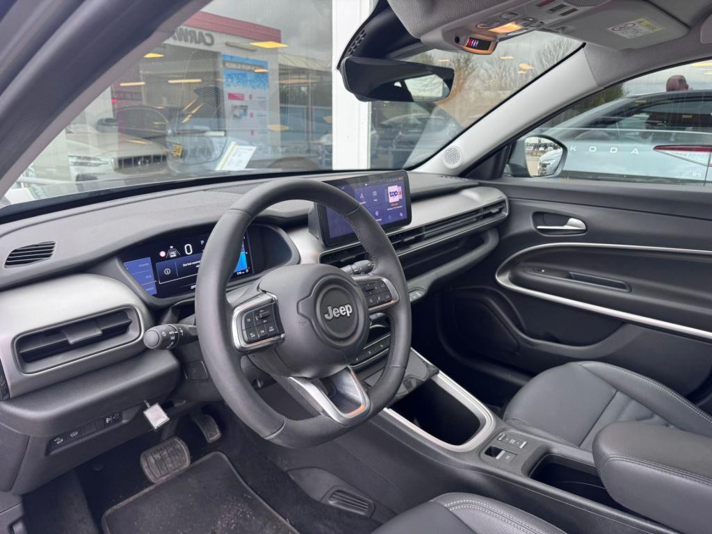 Jeep Avenger altitude 54 kwh