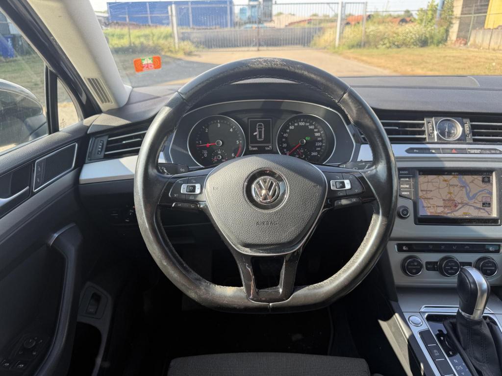 Volkswagen Passat variant 1.6 tdi comfortline automaat clima camera acc