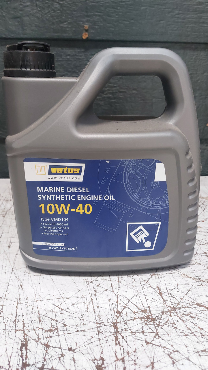 Nieuwe can 4 liter vetus marine olie 10w40