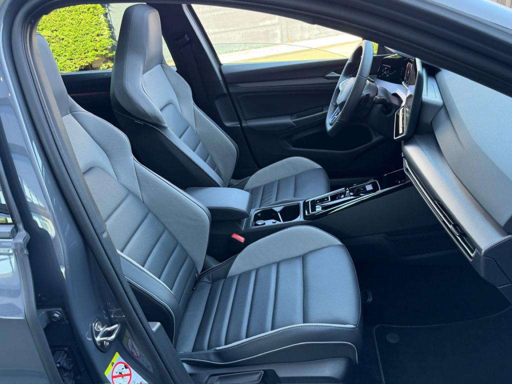 Volkswagen Golf 1.5 ehybrid 272pk gte | panoramadak | leder | 360 camera | 