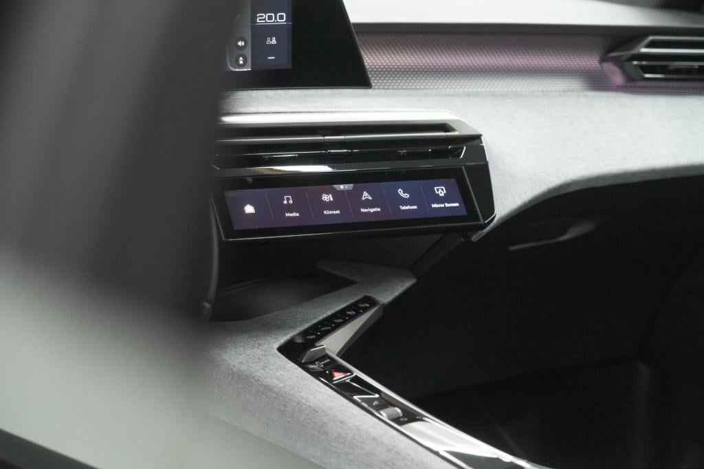 Peugeot 3008 1.2 hybrid 145 gt | trekhaak | elektrische kofferklep | camera