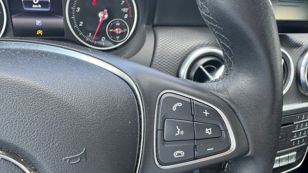 Mercedes-Benz A-Klasse 180 business solution