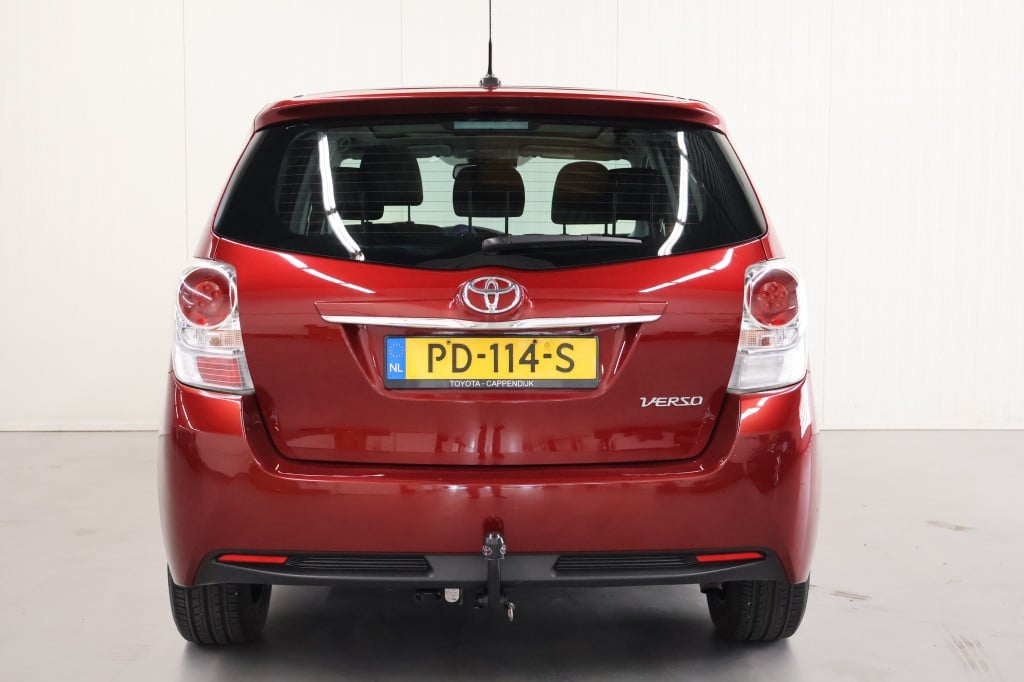 Toyota Corolla Verso 1.8 vvt-i volcano edition