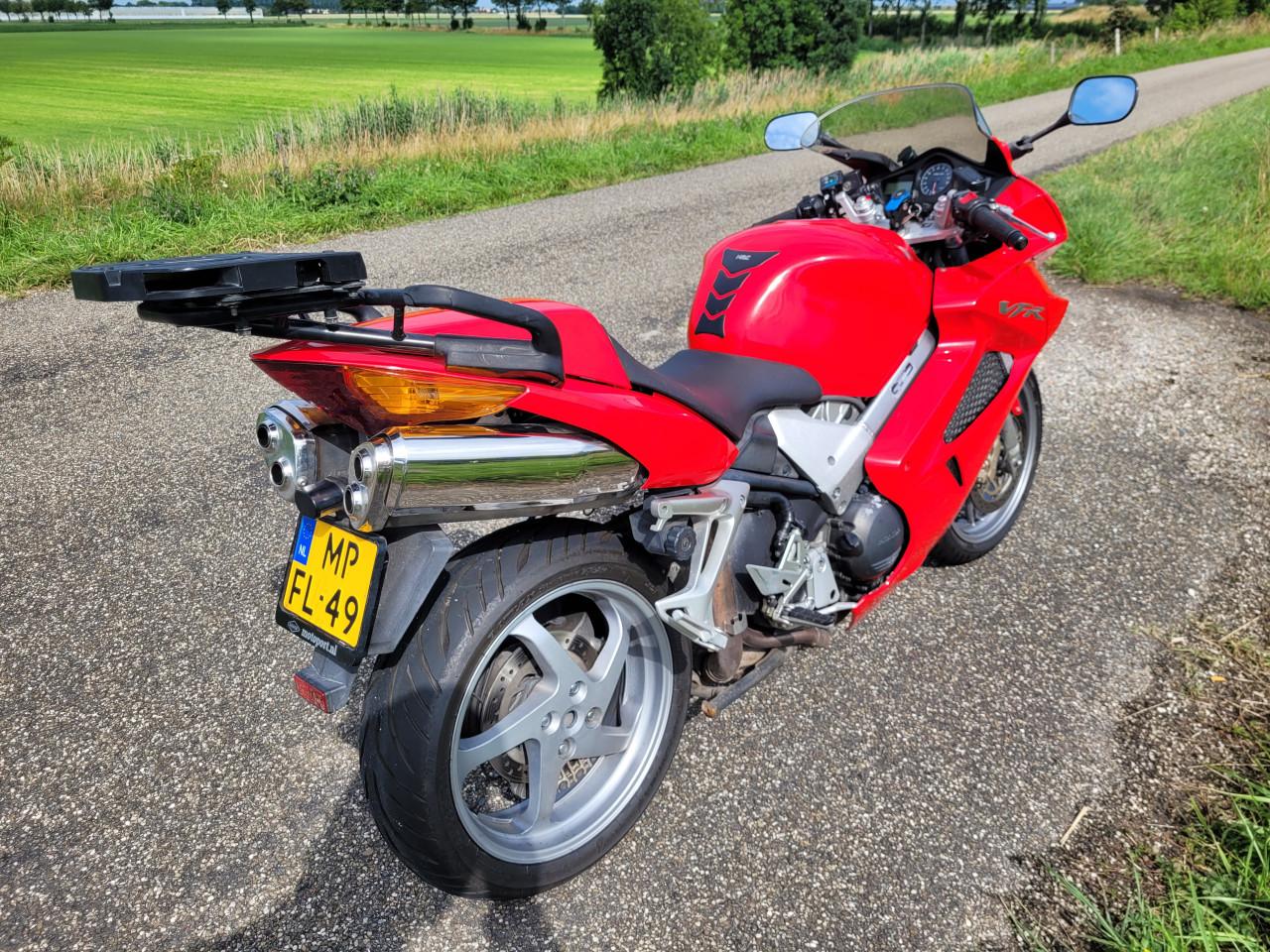 Honda VFR800