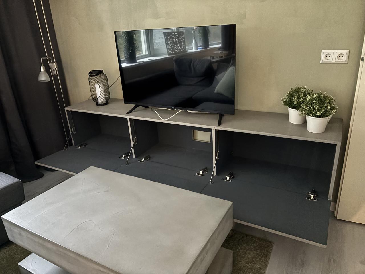 Meubelset betonlook (eetkamertafel, salontafel en tv meubel)