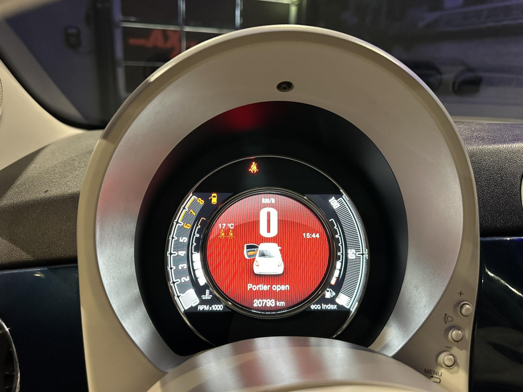 Fiat 500 1.0 hybrid dolcevita *panoramadak*applecarplay*clima*