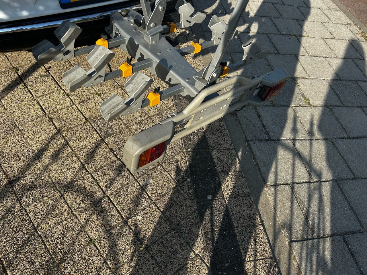 Fietsendrager voor 3 (elektrische) fietsen