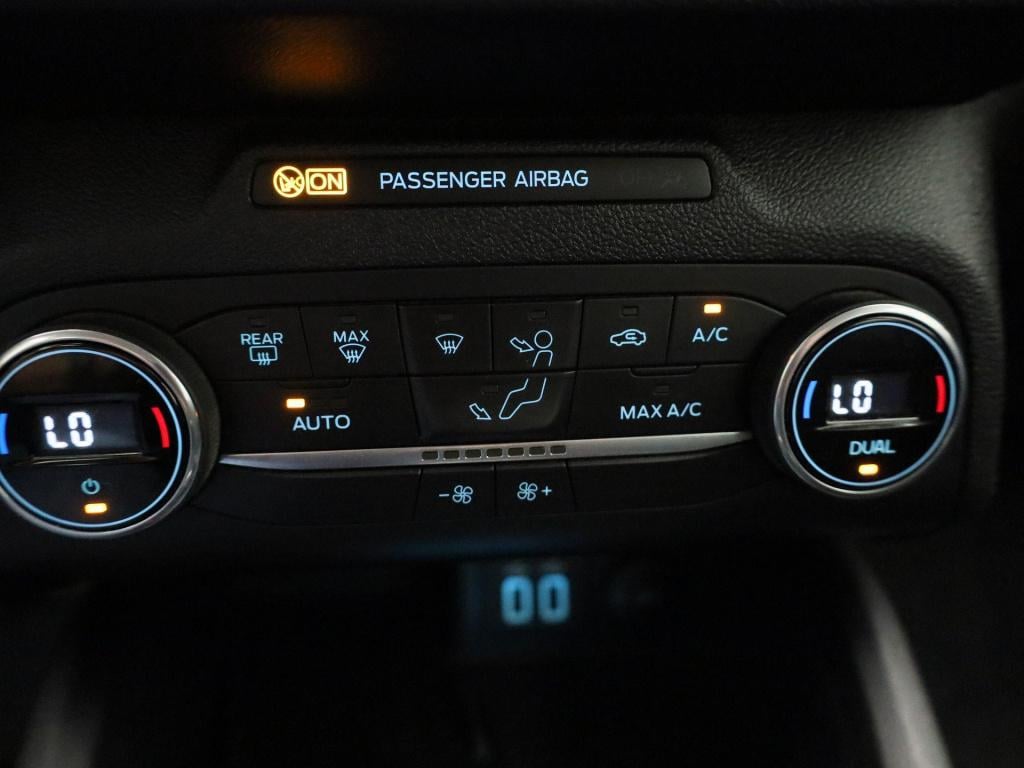 Ford Focus wagon 1.0 ecoboost trend edition business | climate control | cr