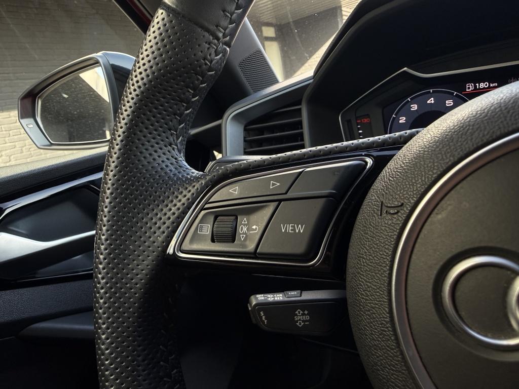 Audi A1 citycarver 30 tfsi - sline - sportstoelen - led koplampen -