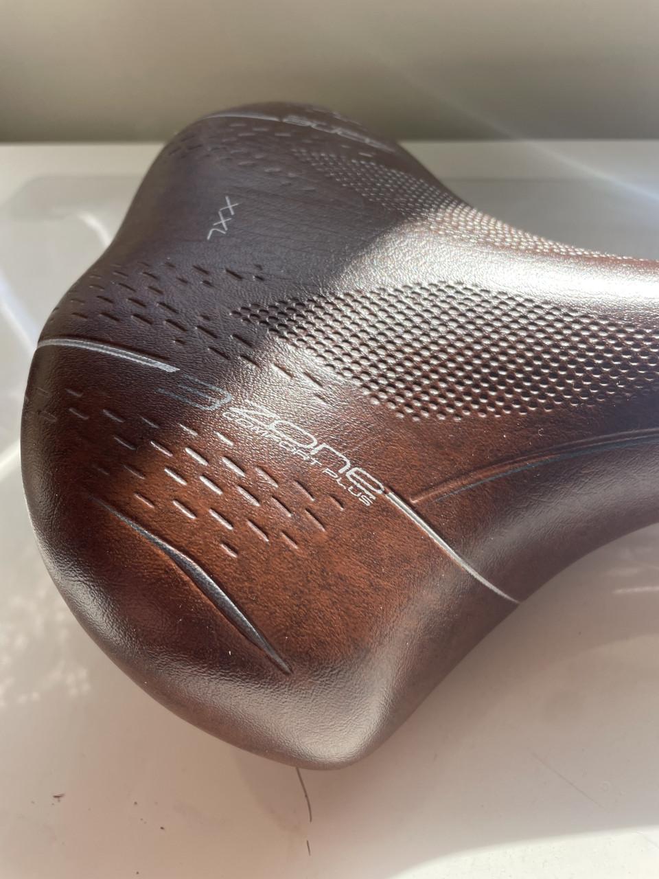 Selle Bassano Volare 3Zone Comfort Plus Fietszadel - Bruin