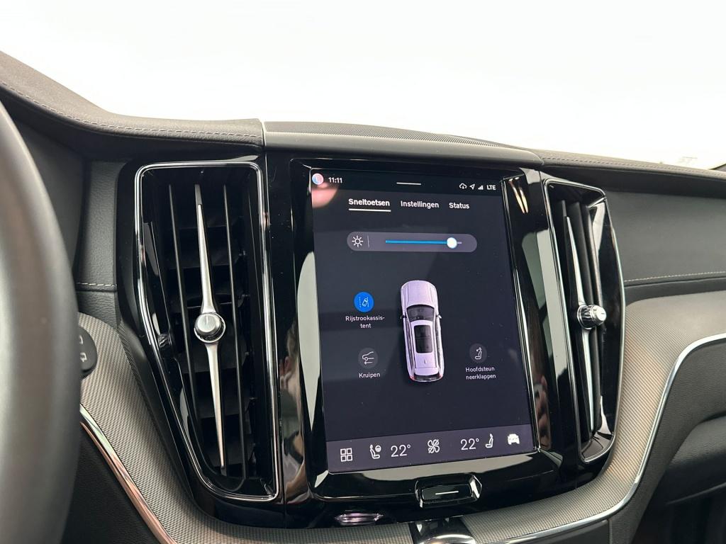 Volvo XC60 t6 398pk recharge plus dark| adap.cruise| 360camera| pano| awd