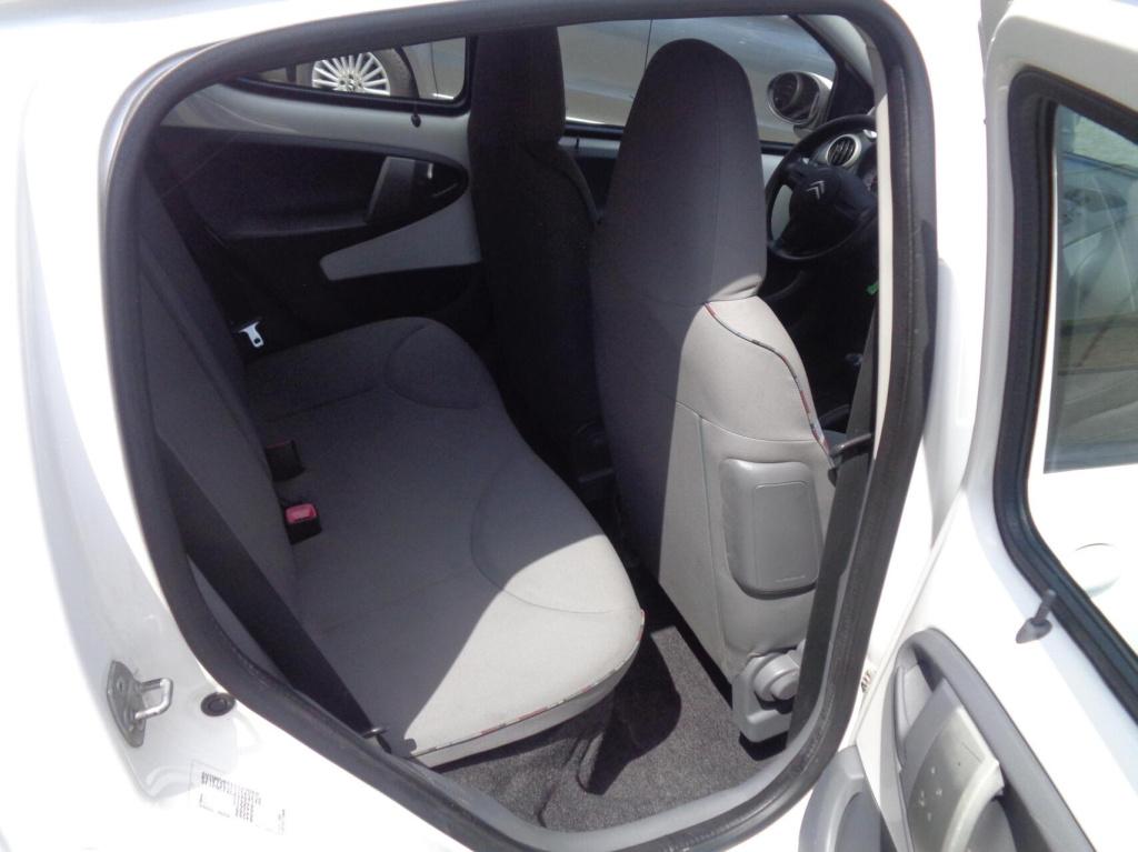 Citroen C1 1.0-12v ambiance/nieuwe apk 07-2027/airco/nieuw banden/zuinig in