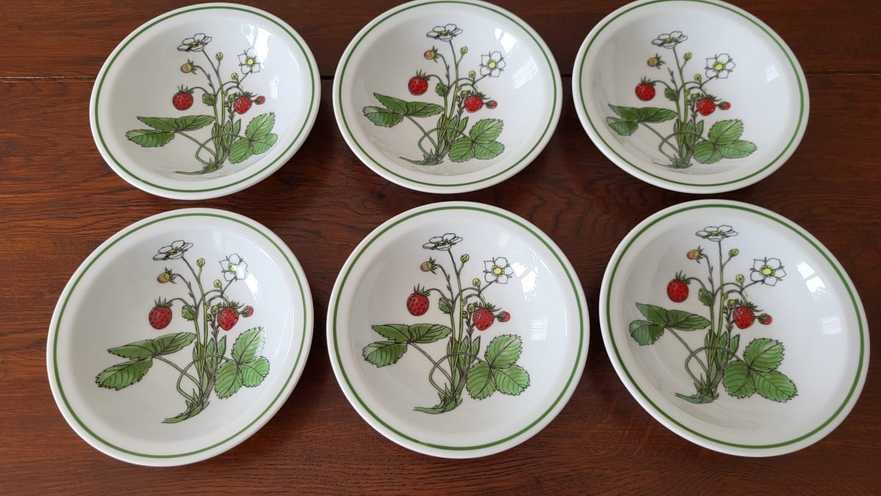 Set van 6 vintage IKEA schaaltjes Midsommar - Marguerite Walfridson