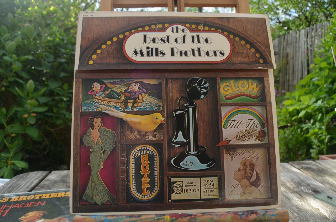 Heel veel LP's Mills Brothers (3)