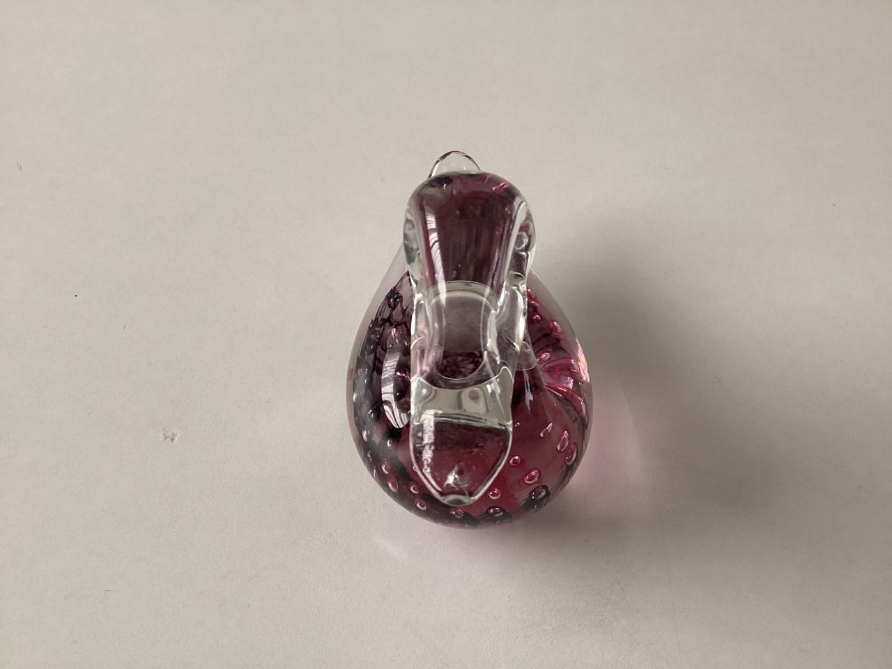 Mooi kristallen eendje. Merk: Pfeiffer, van de bekende luchtbelletjes.
