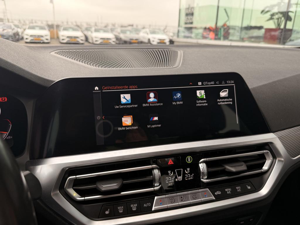 BMW 3-serie 320i high executive edition | head-up | led | leder | hifi | ac