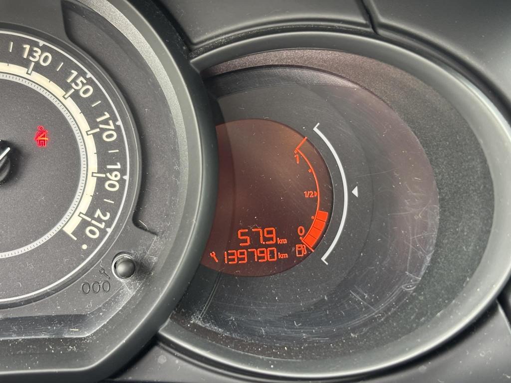 Citroen C3 1.0 vti attraction